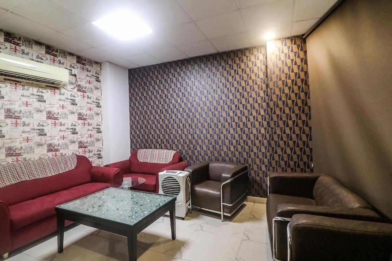 Fabhotel Mid Town Grand Панчкула Екстериор снимка